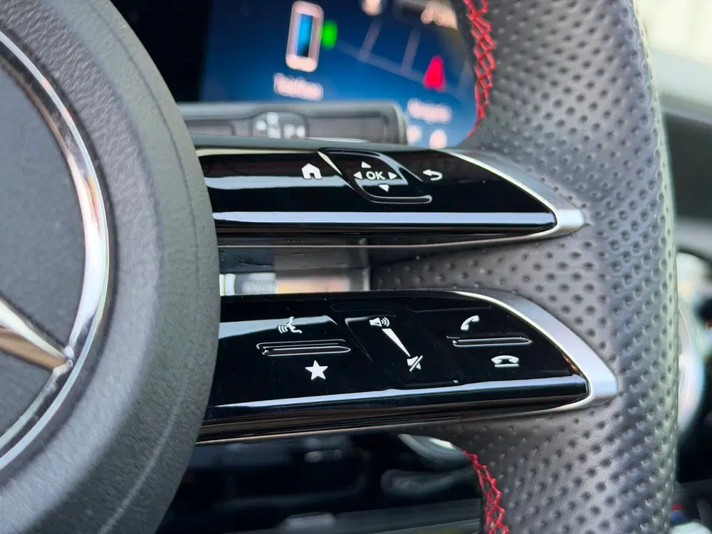 Mercedes-Benz A-Klasse 180 Star Edition AMG Line LIMITED Fab uit 2025, foto 13