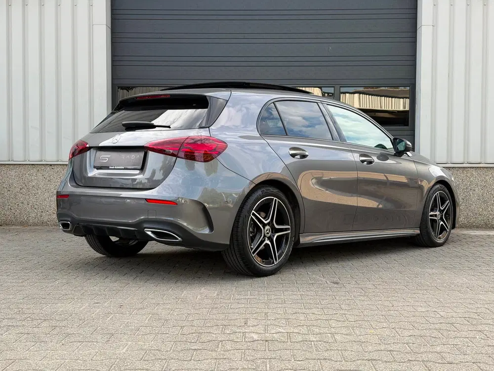 Mercedes-Benz A-Klasse 180 Star Edition AMG Line LIMITED Fab uit 2025, foto 5