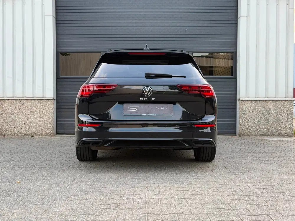 Volkswagen Golf Variant R-Line 2.0TSI Pano Keyless Carplay uit 2022, foto 4