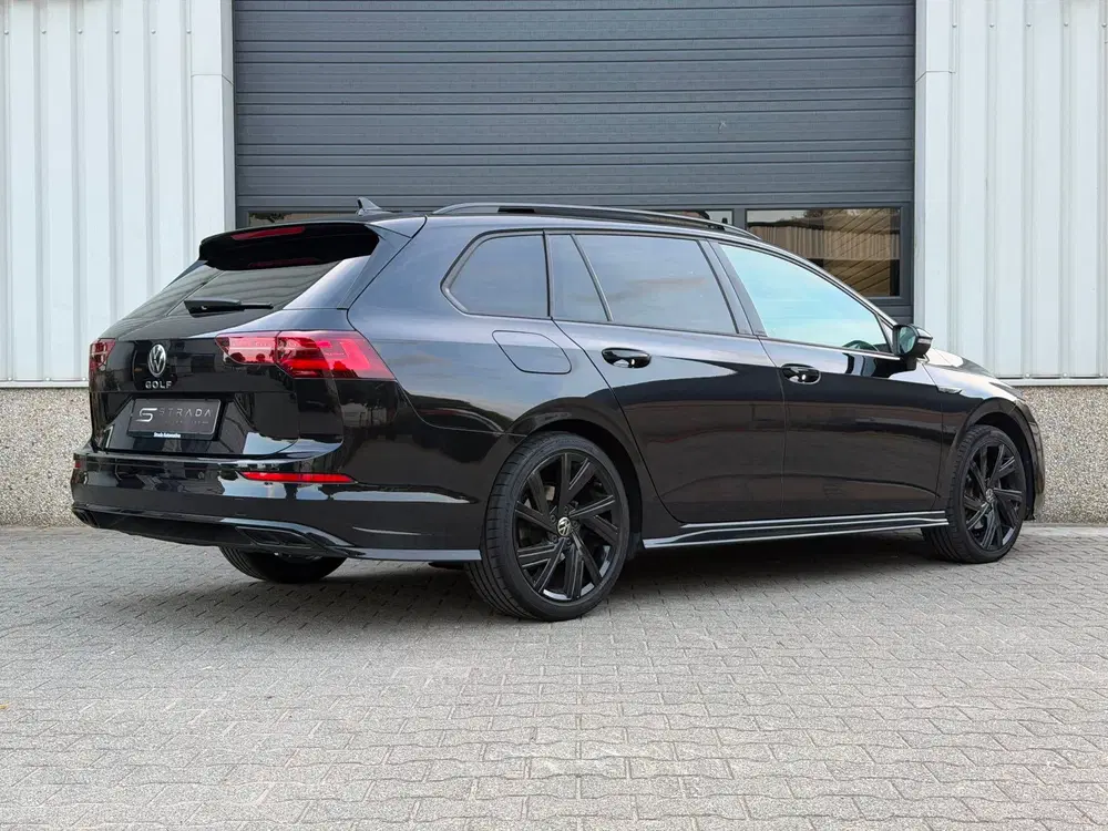 Volkswagen Golf Variant R-Line 2.0TSI Pano Keyless Carplay uit 2022, foto 5
