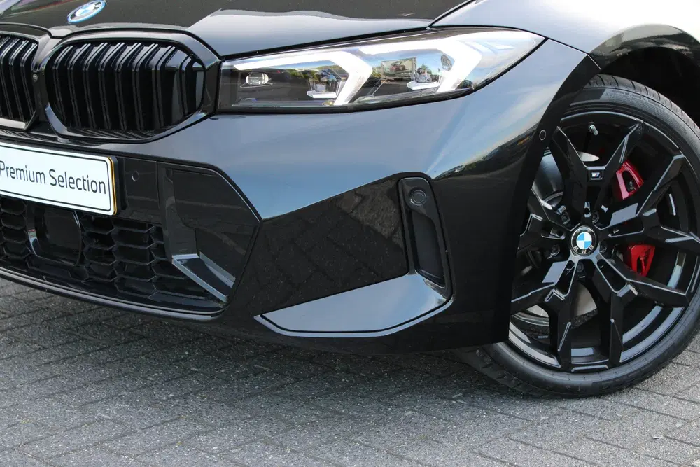 BMW 3-serie 330e M Sport Automaat uit 2026, foto 2