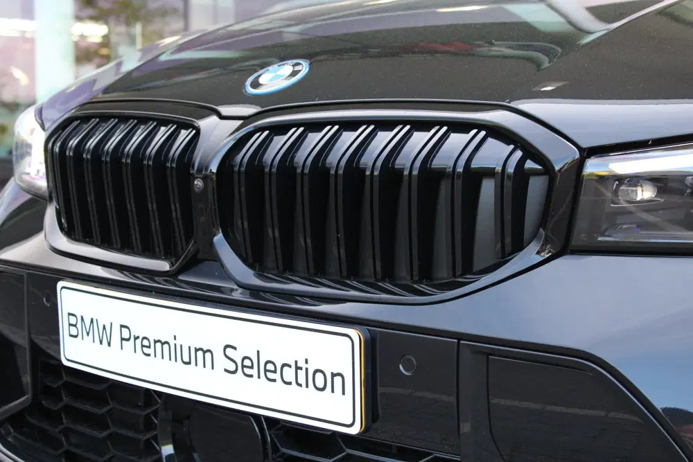 BMW 3-serie 330e M Sport Automaat uit 2026, foto 3