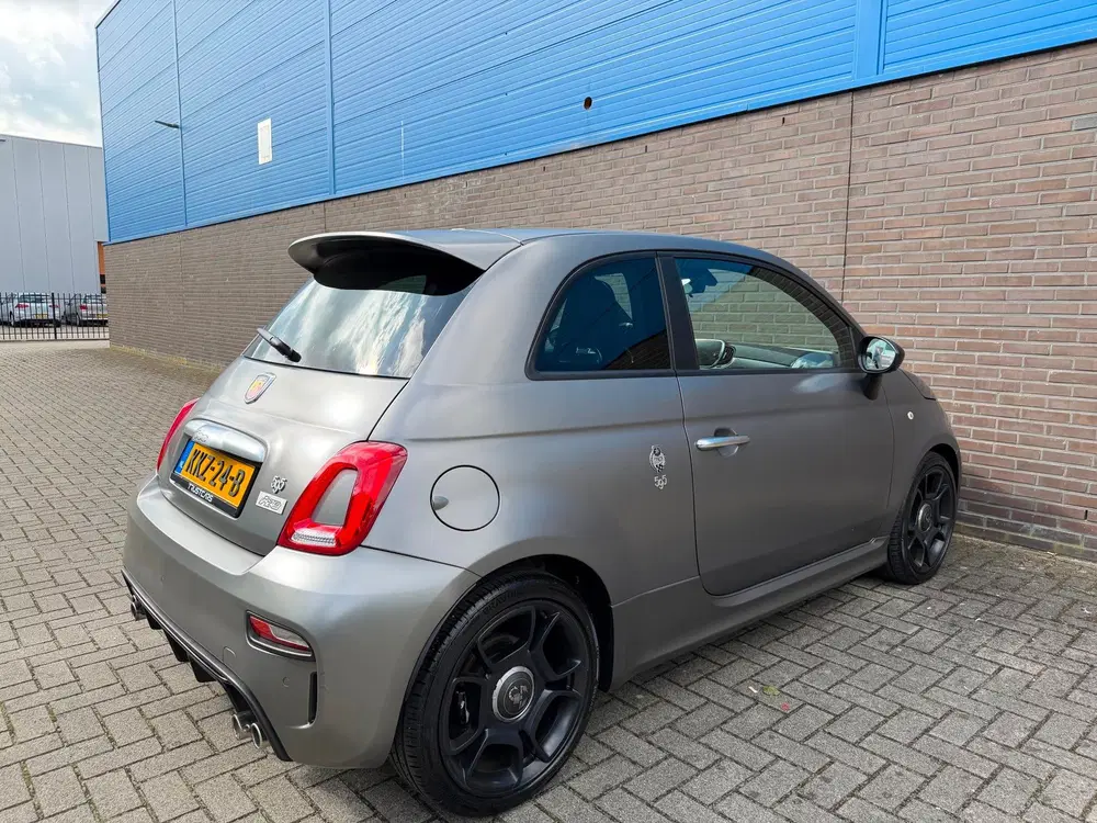 Fiat 500 1.4 T-Jet Abarth Turismo 70th Anniversary uit 2020, foto 3