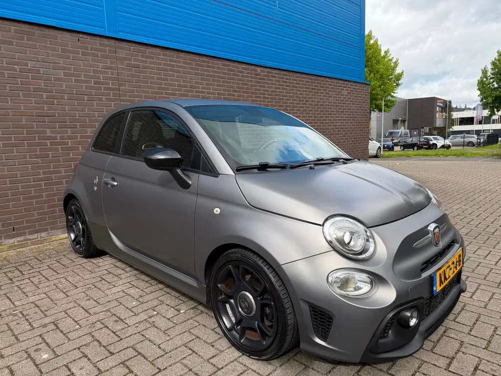 Fiat 500 1.4 T-Jet Abarth Turismo 70th Anniversary uit 2020, foto 6