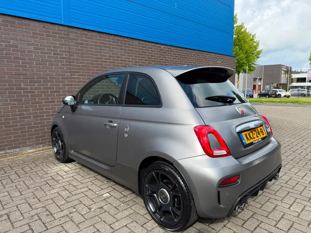 Fiat 500 1.4 T-Jet Abarth Turismo 70th Anniversary uit 2020, foto 9