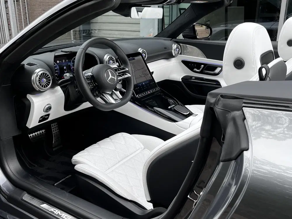 Mercedes-Benz SL Mercedes-AMG SL 43 uit 2025, foto 15