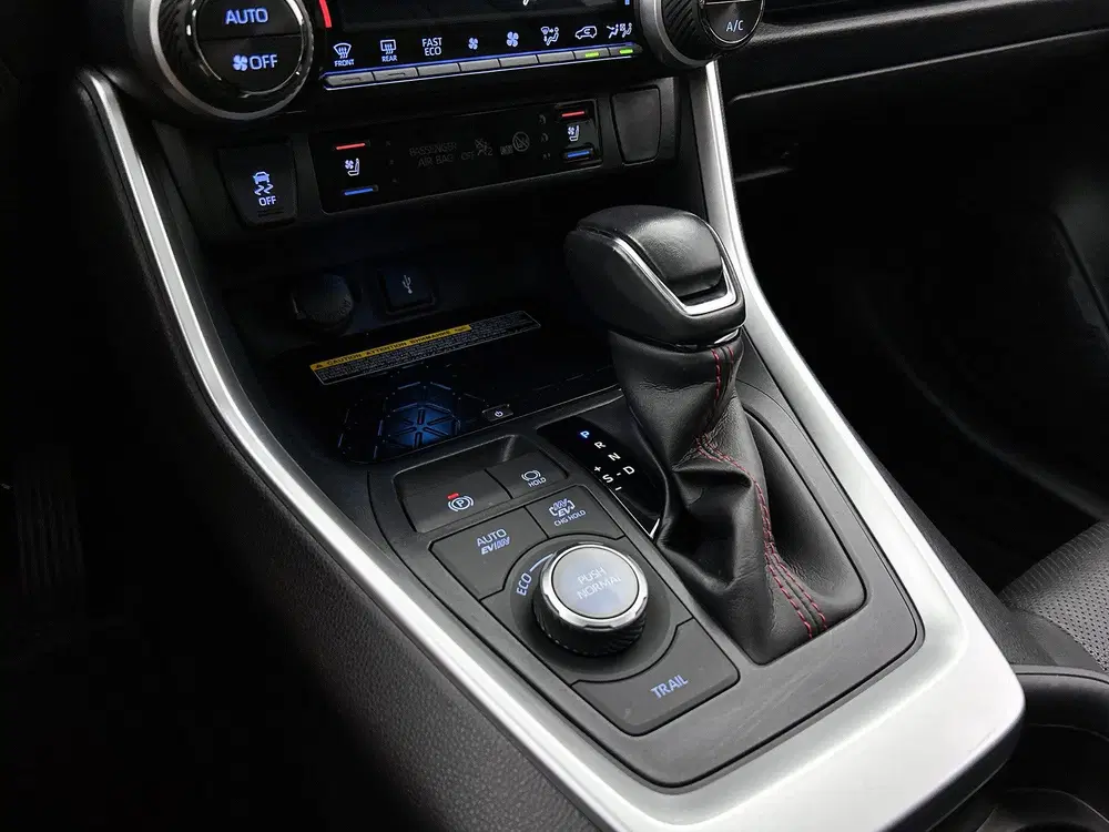 Toyota RAV 4 2.5 Plug-in Hybrid AWD Bi-Tone Plus uit 2021, foto 12