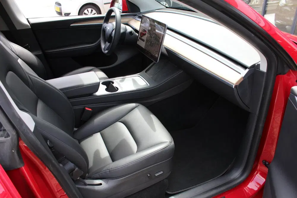 Tesla Model Y L. RANGE AWD 75 kWh SOH 91 uit 2021, foto 14