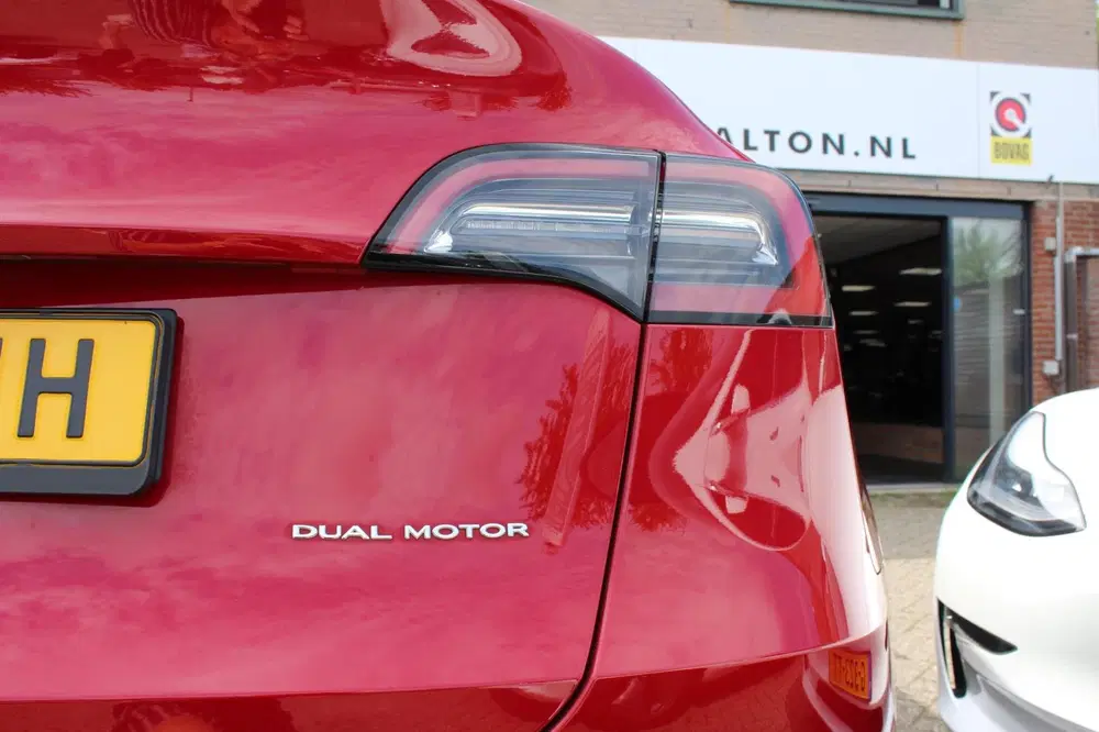 Tesla Model Y L. RANGE AWD 75 kWh SOH 91 uit 2021, foto 9