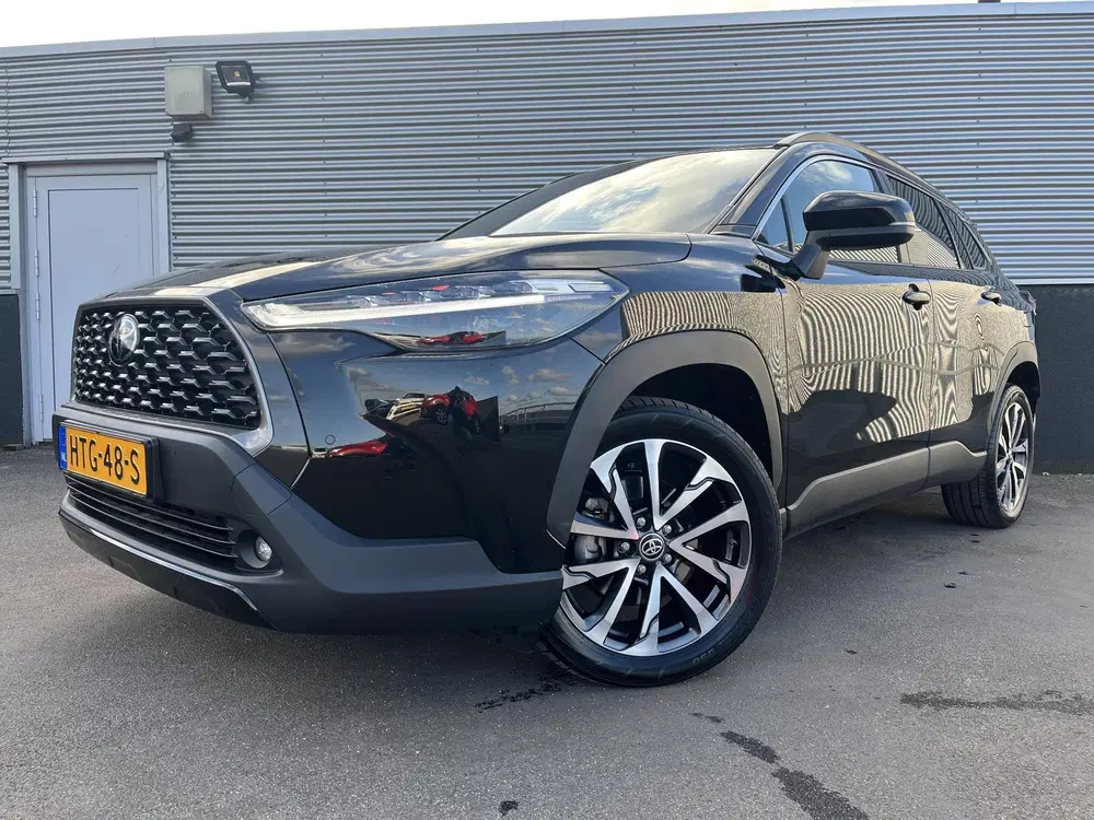 Toyota Corolla Cross Hybrid 140 Style Dodehoek detectie uit 2025, foto 2