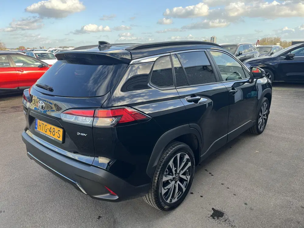 Toyota Corolla Cross Hybrid 140 Style Dodehoek detectie uit 2025, foto 8