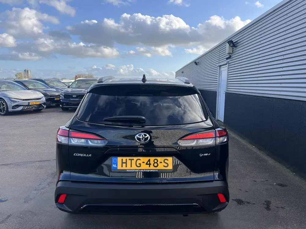 Toyota Corolla Cross Hybrid 140 Style Dodehoek detectie uit 2025, foto 9