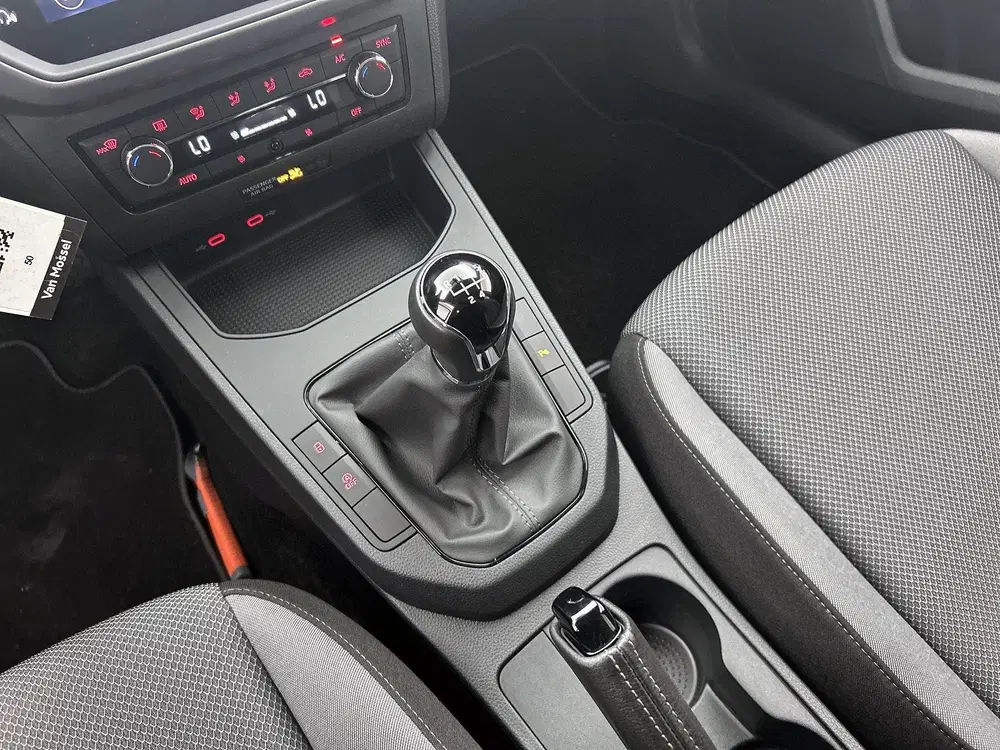 SEAT Ibiza 1.0 TSI Style Business Intense uit 2021, foto 14