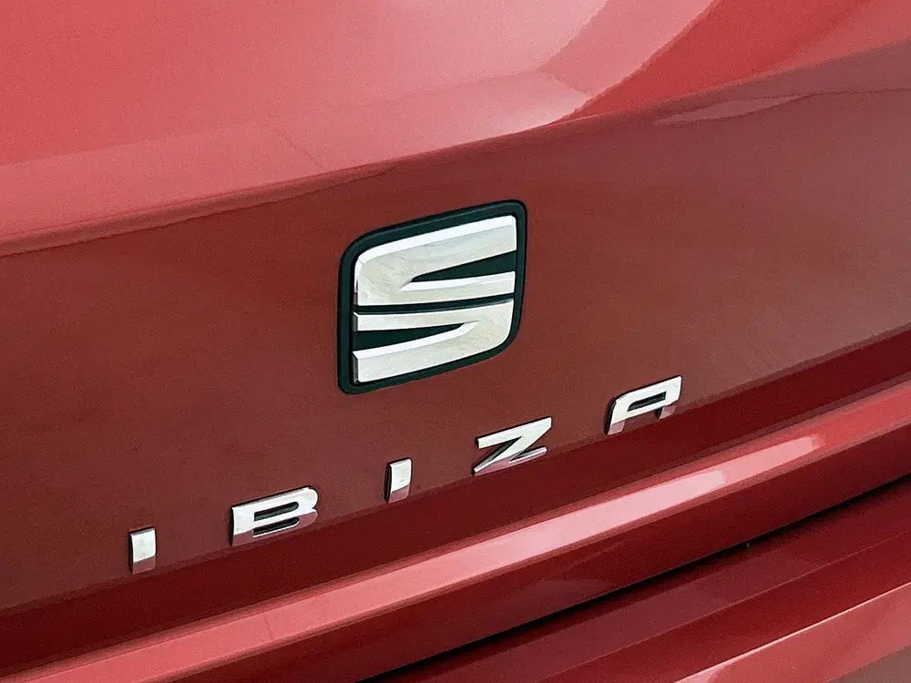 SEAT Ibiza 1.0 TSI Style Business Intense uit 2021, foto 15