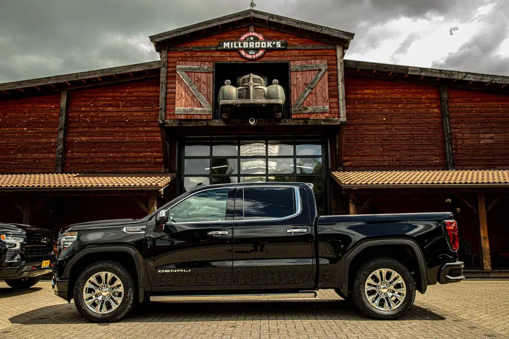 GMC Sierra Denali 6.2L V8 uit 2024, foto 8