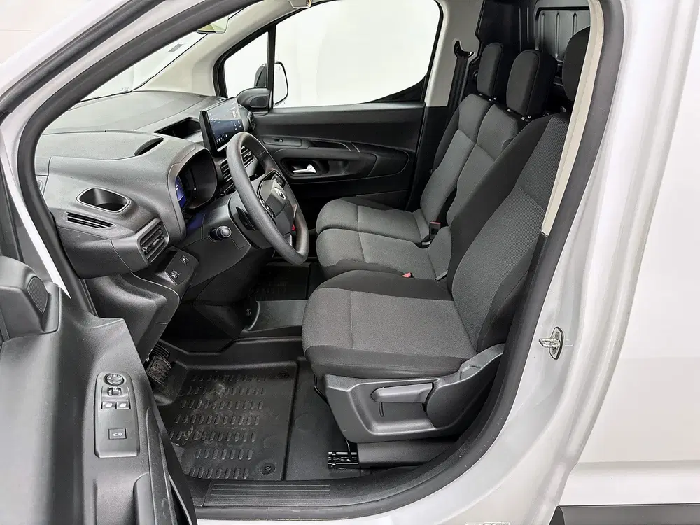 Opel Combo 1.5D L1H1 Edition 130pk Navigatie Camera s uit 2024, foto 6