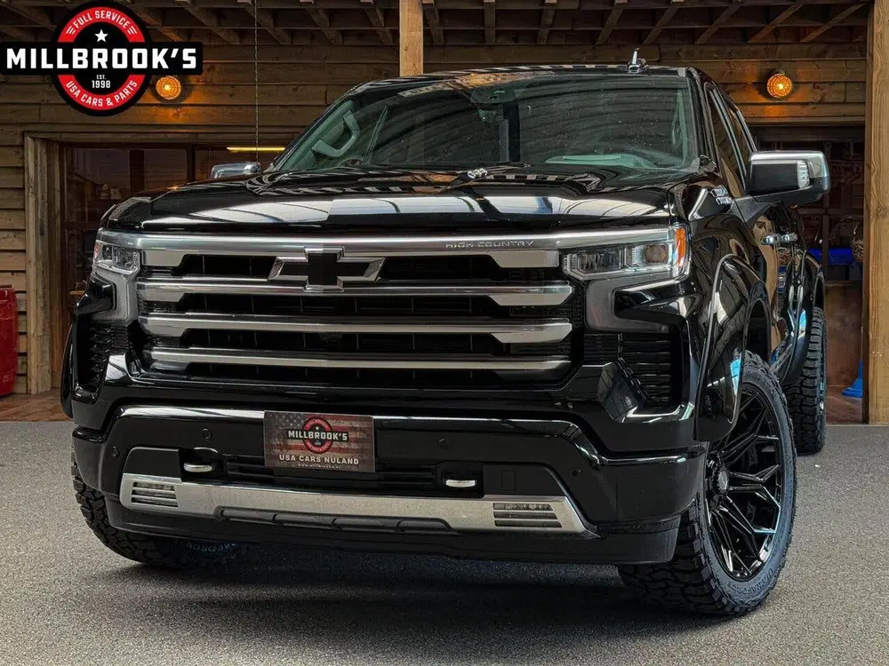 Chevrolet Silverado High Country uit 2025, foto 3