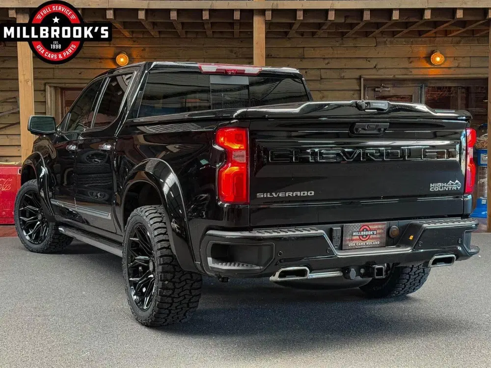 Chevrolet Silverado High Country uit 2025, foto 6