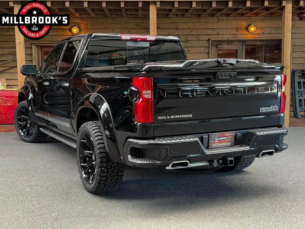 Chevrolet Silverado High Country uit 2025, foto 7