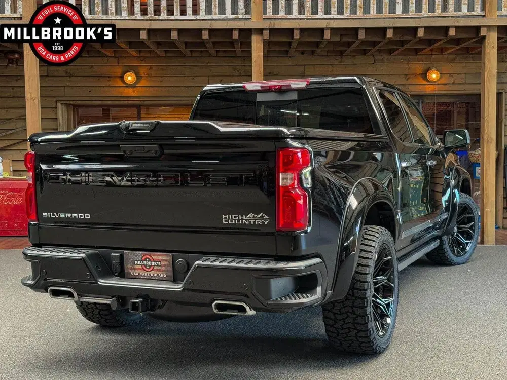 Chevrolet Silverado High Country uit 2025, foto 8