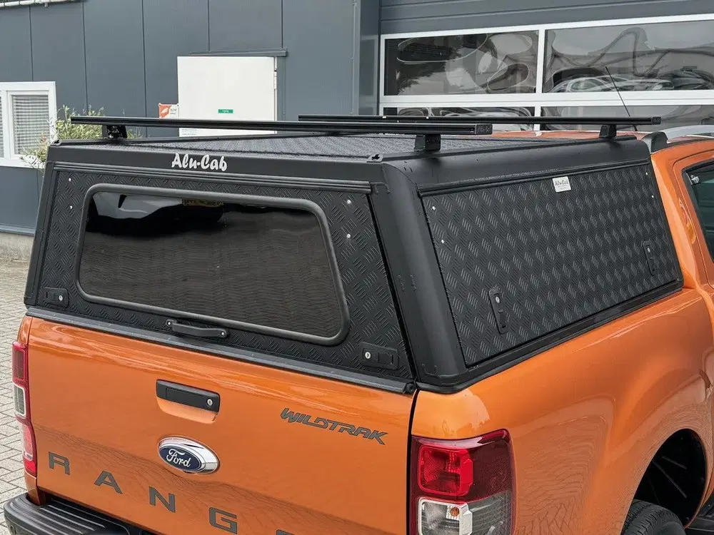 Ford Ranger 3.2 TDCi 200pk Wildtrak Double Cab Aut uit 2019, foto 2