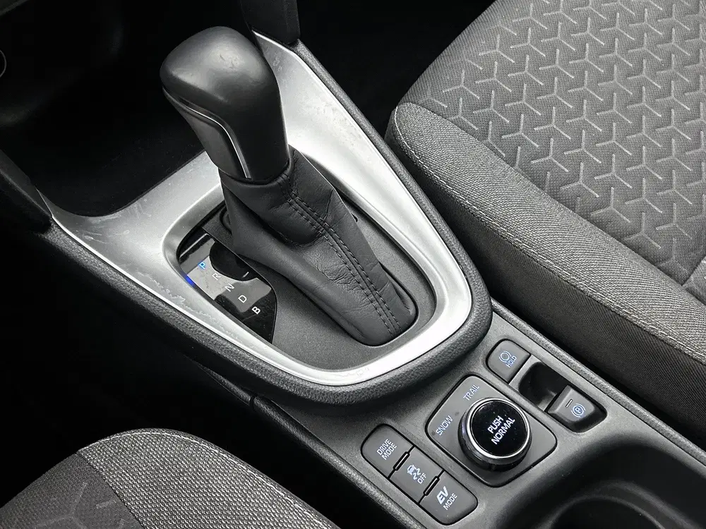 Toyota Yaris Cross 1.5 Hybrid Dynamic AWD uit 2024, foto 12