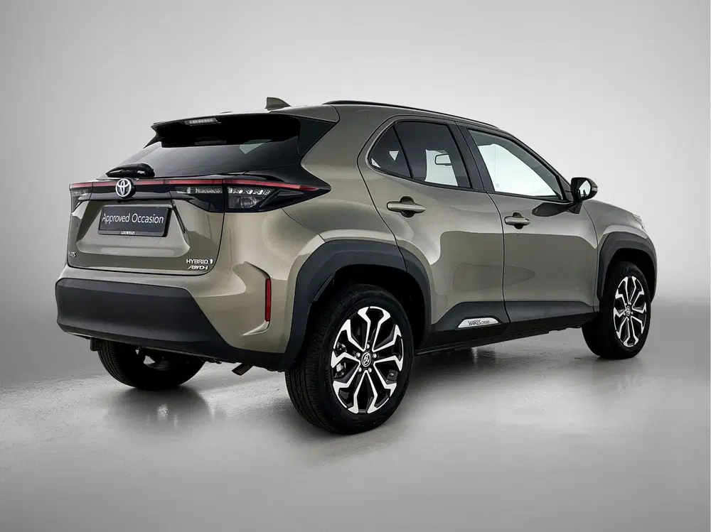 Toyota Yaris Cross 1.5 Hybrid Dynamic AWD uit 2024, foto 2