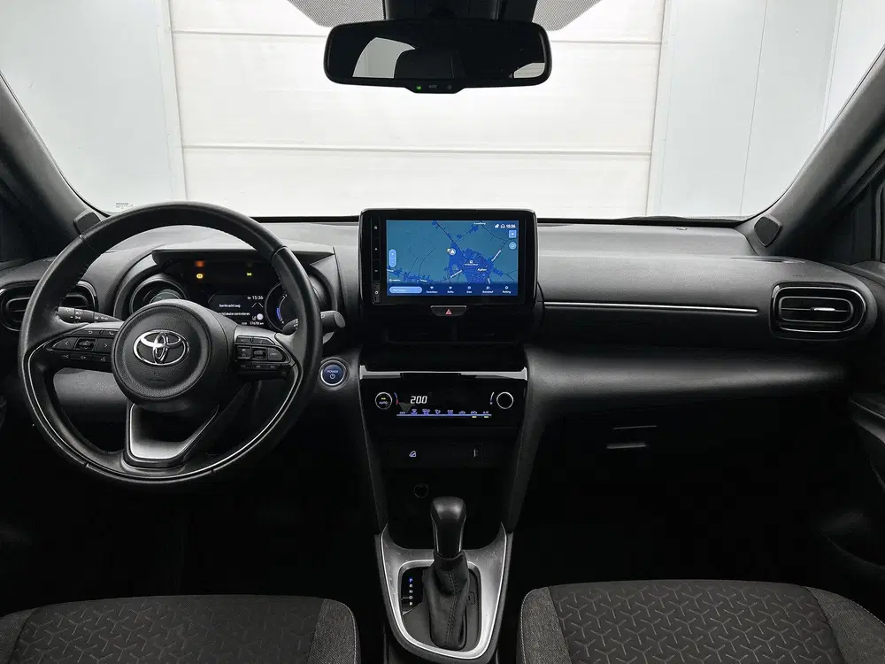 Toyota Yaris Cross 1.5 Hybrid Dynamic AWD uit 2024, foto 4