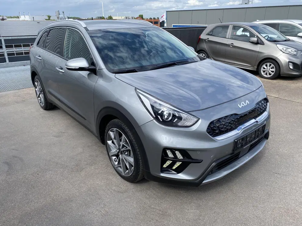 Kia Niro 1.6 GDi Hybrid DynamicLine Plus Navigatie uit 2022, foto 10