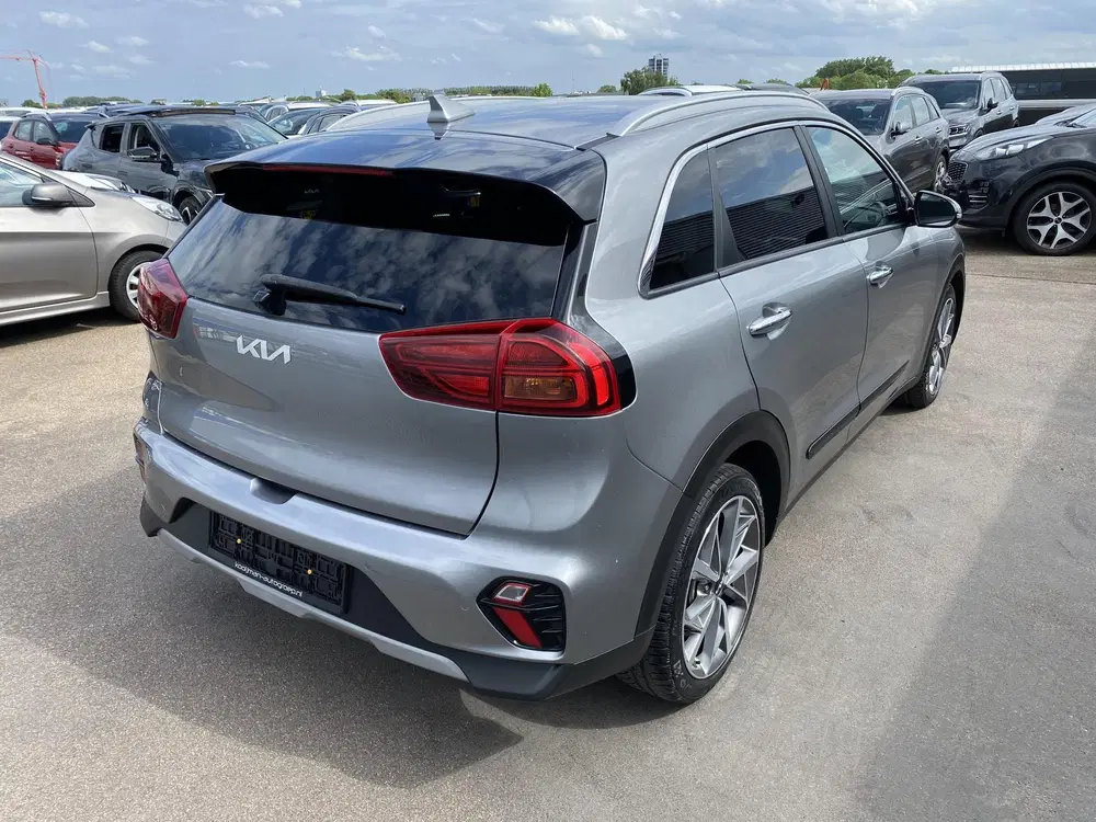 Kia Niro 1.6 GDi Hybrid DynamicLine Plus Navigatie uit 2022, foto 12