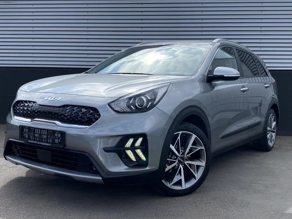 Kia Niro 1.6 GDi Hybrid DynamicLine Plus Navigatie uit 2022, foto 2
