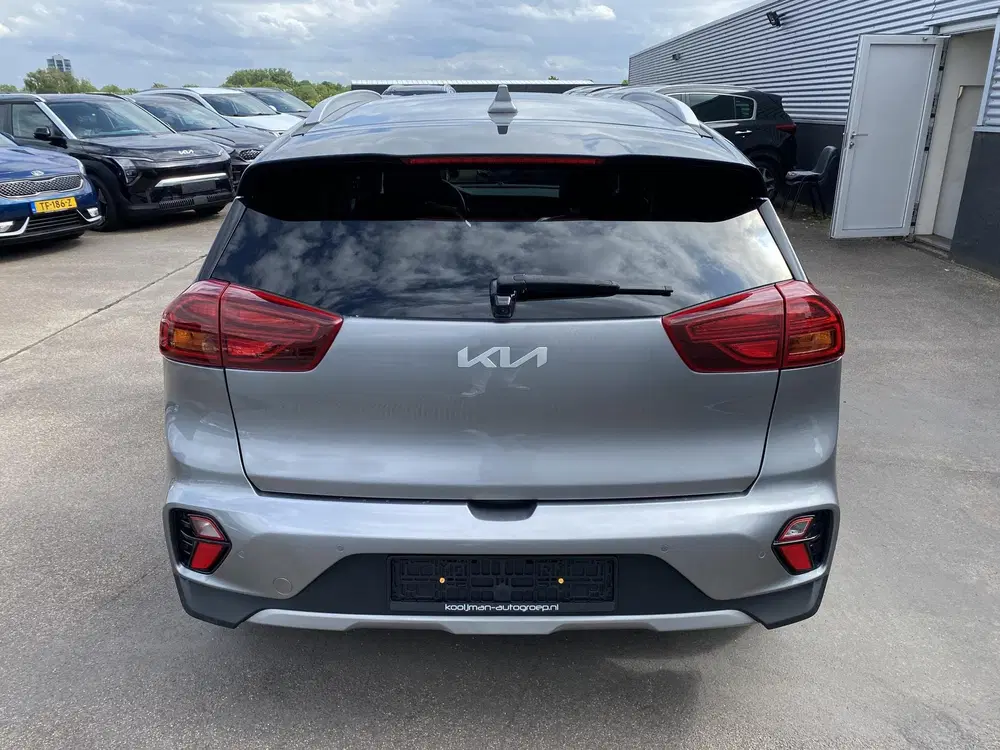 Kia Niro 1.6 GDi Hybrid DynamicLine Plus Navigatie uit 2022, foto 6