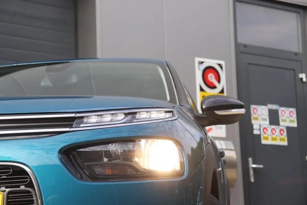Citroën C4 Cactus 1.2 PureTech Business Automaat uit 2019, foto 3
