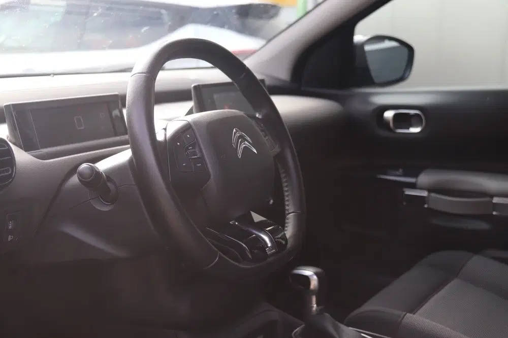 Citroën C4 Cactus 1.2 PureTech Business Automaat uit 2019, foto 6
