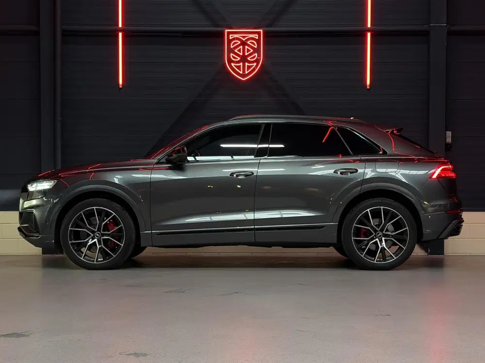 Audi Q8 55 TFSI-e Quattro Pro Line uit 2021, foto 4
