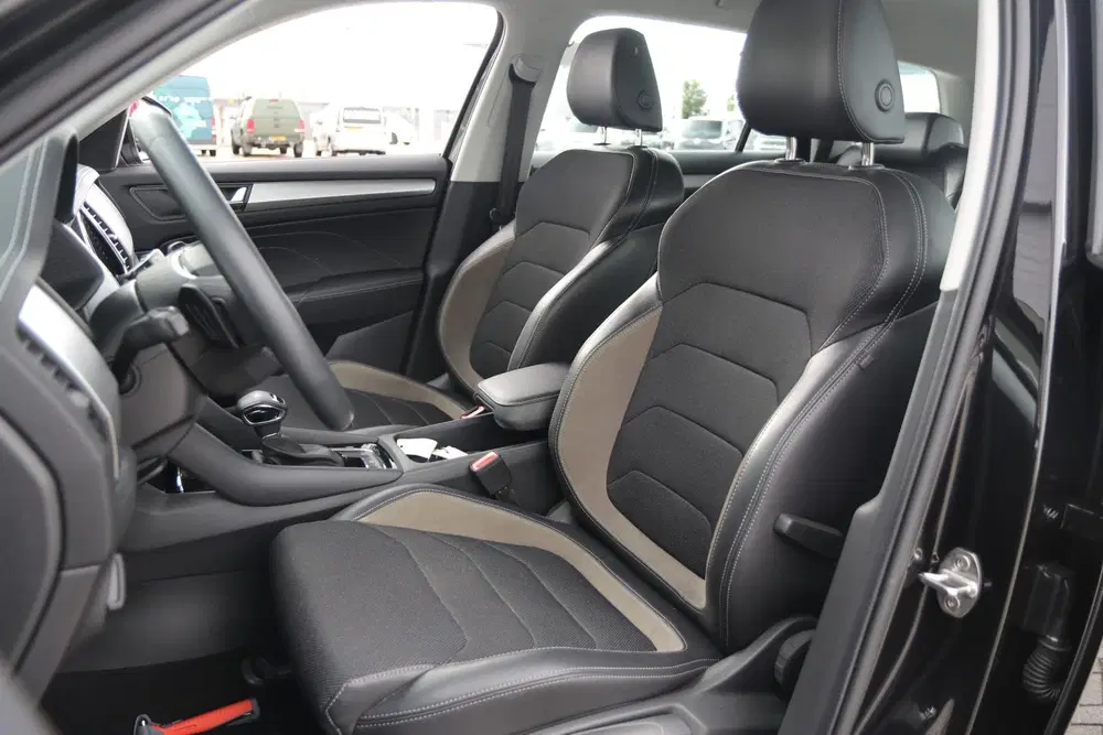 Skoda Kodiaq 1.5 TSI 150pk DSG Business Edition uit 2023, foto 4