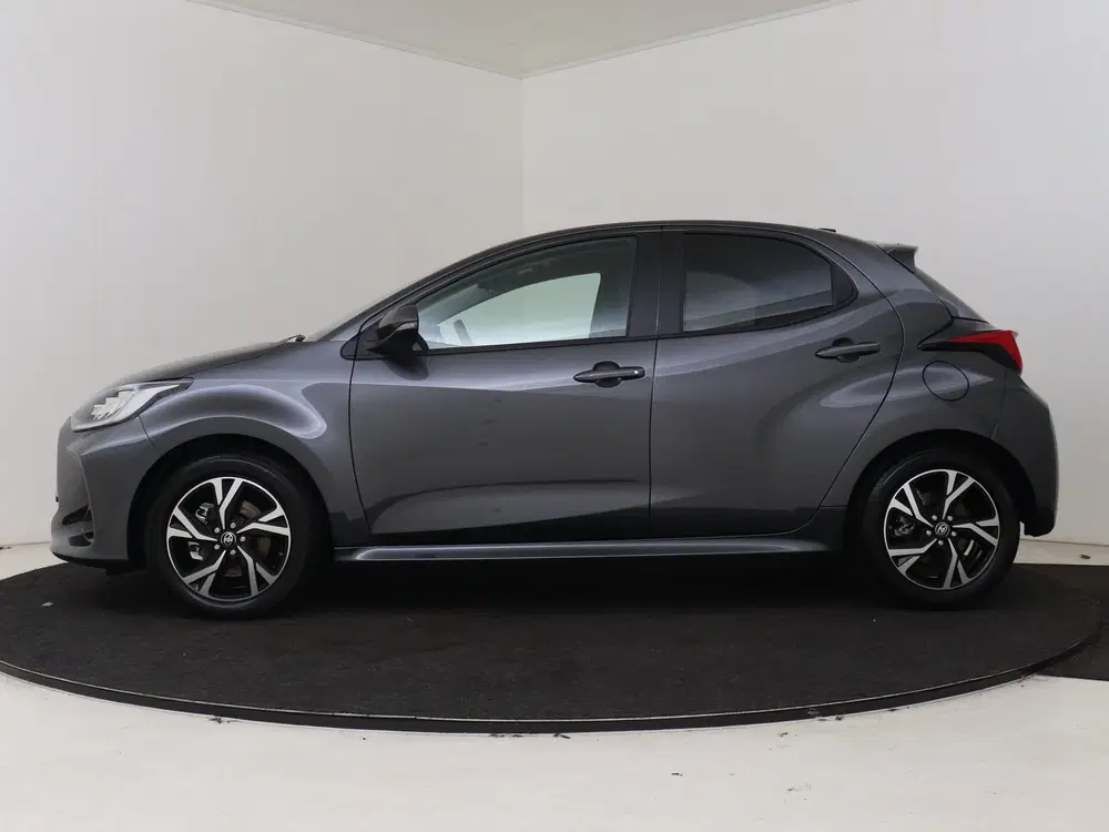 Toyota Yaris 1.5 Hybrid 115 Dynamic uit 2025, foto 3