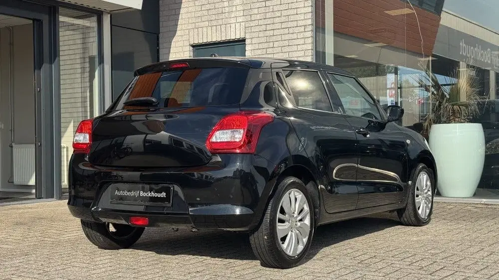 Suzuki Swift 1.2 Comfort Smart Hybrid uit 2019, foto 2