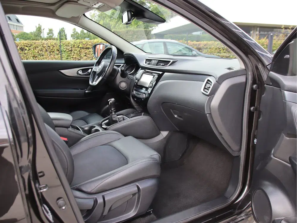 Nissan Qashqai 1.2 Tekna + 360-camera uit 2019, foto 10