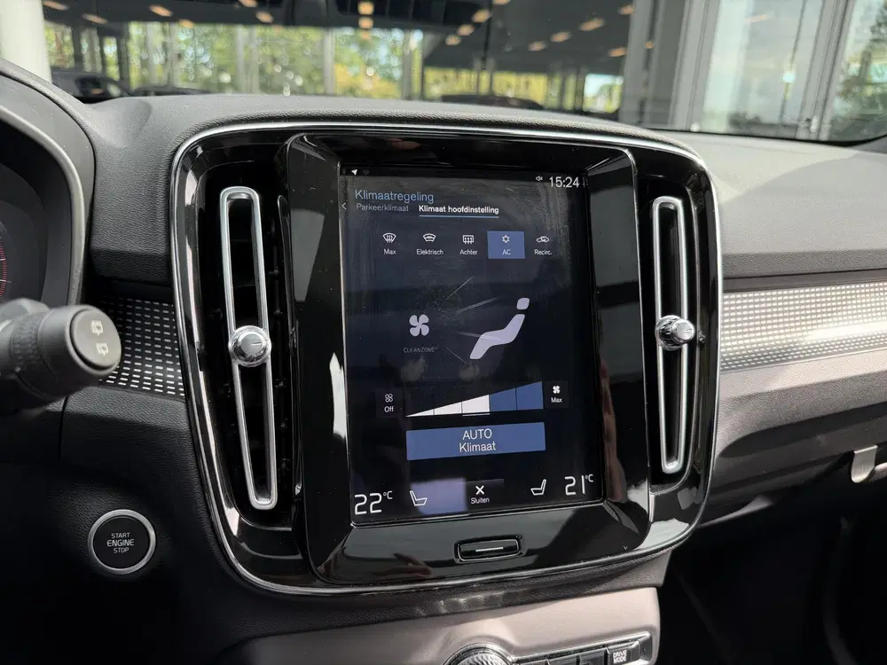 Volvo XC40 1.5 T3 R-Design uit 2021, foto 13