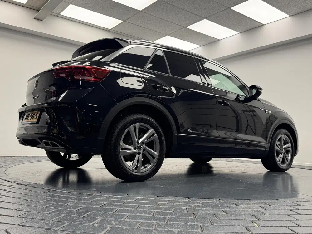 Volkswagen T-Roc 1.5 TSI DSG R-Line Afn.Trekhaak-Navigatie uit 2025, foto 9