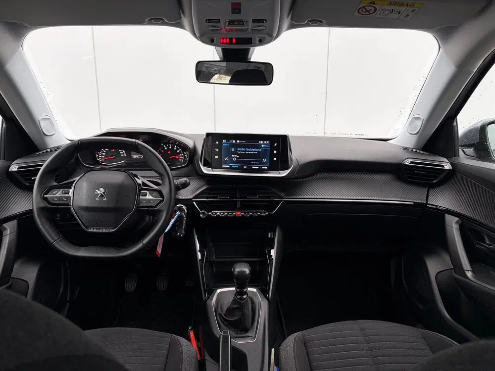 Peugeot 2008 1.2 Puretech 100pk Active uit 2020, foto 10
