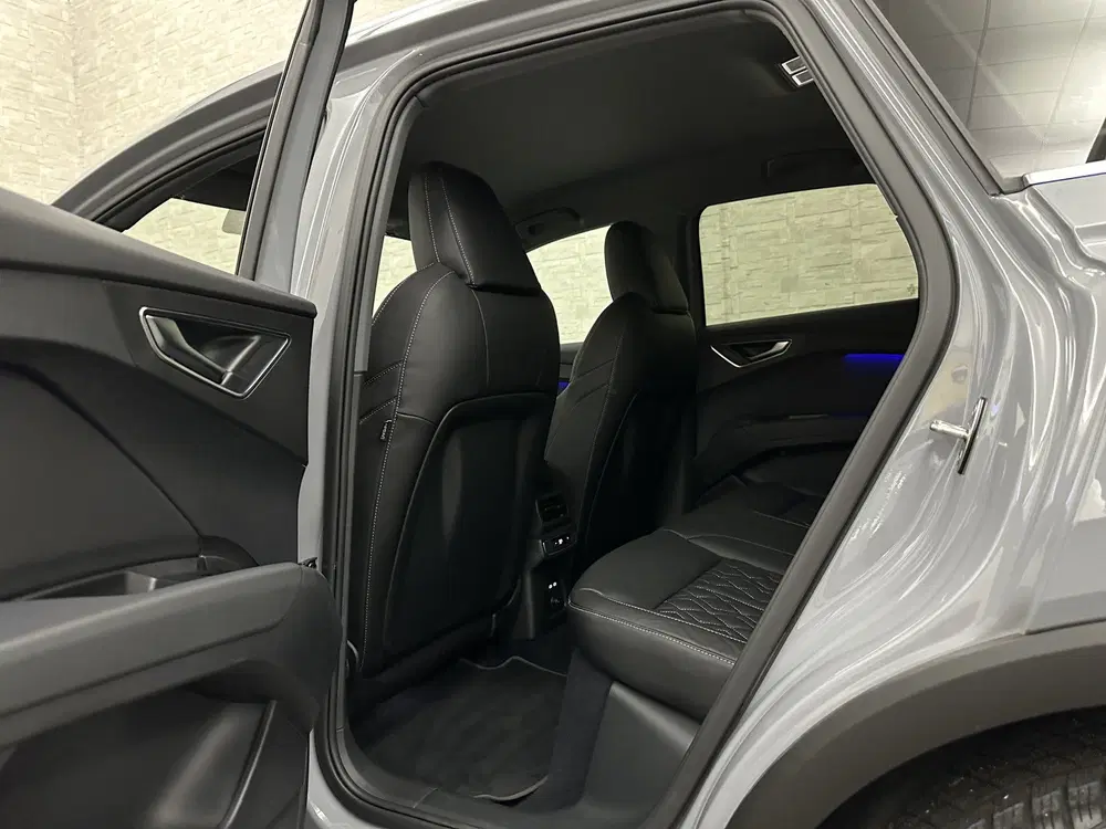 Audi Q4 e-tron 40 204pk 77 kWh uit 2023, foto 6