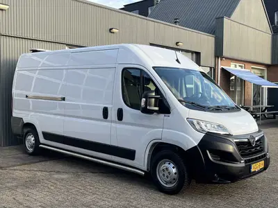 Opel Movano 2.2D 140 L3H2 Kastinrichting Airco Cruise uit 2023