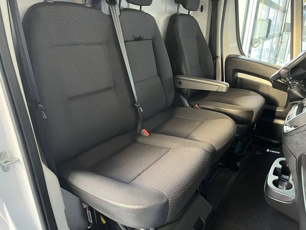 Opel Movano 2.2D 140 L3H2 Kastinrichting Airco Cruise uit 2023, foto 8