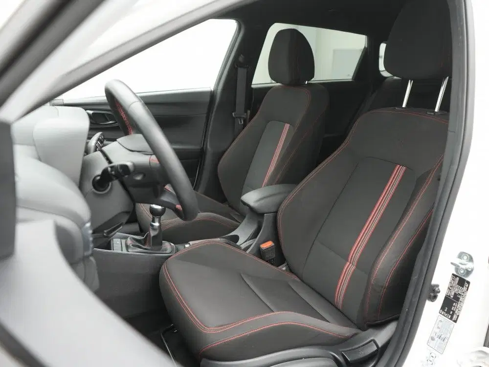 Hyundai i20 1.2 N Line uit 2025, foto 14