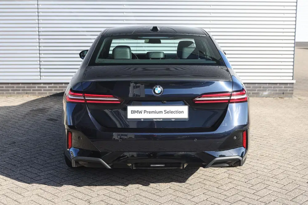 BMW 5-serie 520i M Sport Automaat uit 2025, foto 6