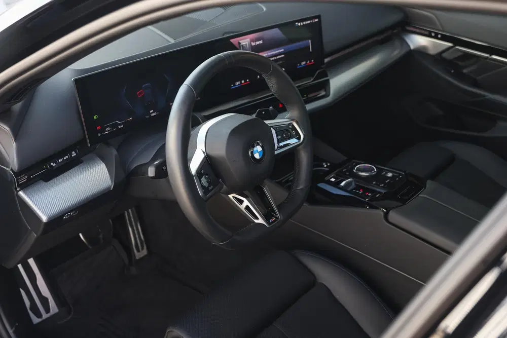 BMW 5-serie 520i M Sport Automaat uit 2025, foto 8