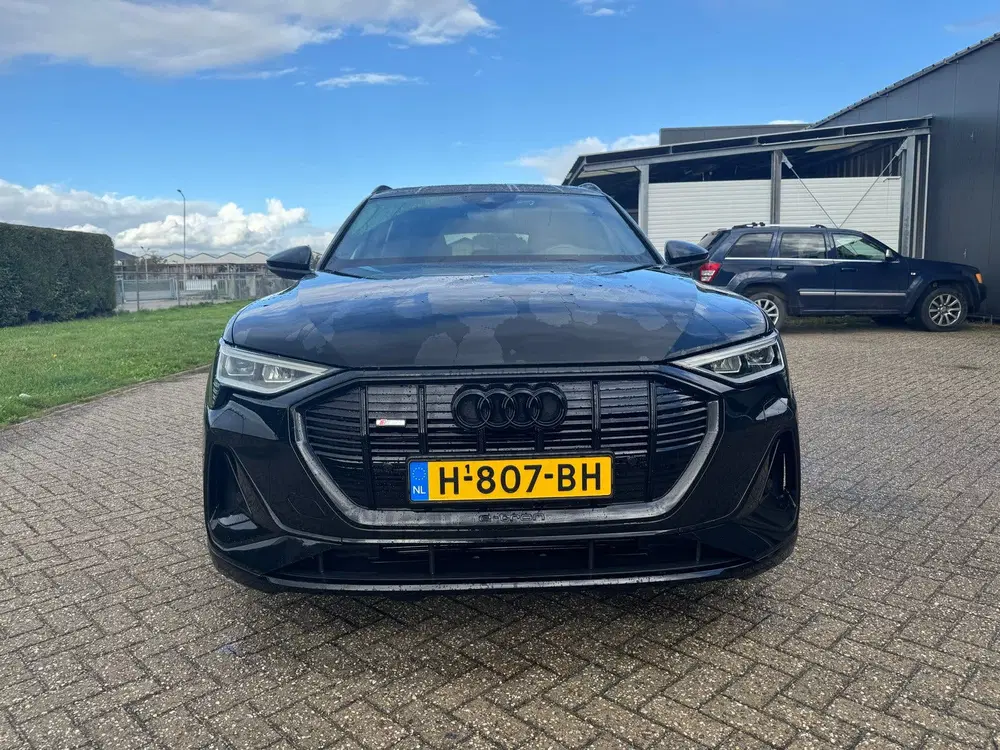 Audi e-tron 50 Quattro 313pk 2019 Zwart uit 2019, foto 4