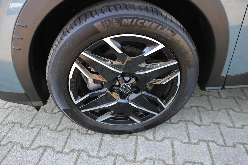 Peugeot 5008 1.2 Hybrid 145 Allure 7 ZITS CAMERA CRUISE uit 2025, foto 9